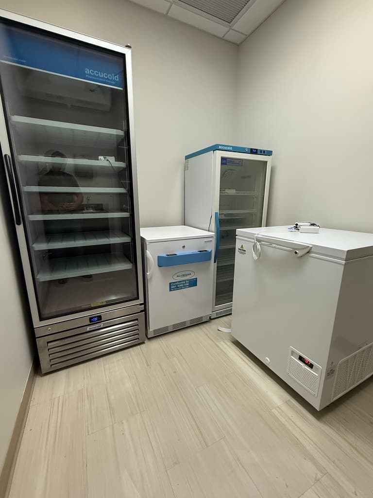 Sala de almacenamiento del medicamento en investigación